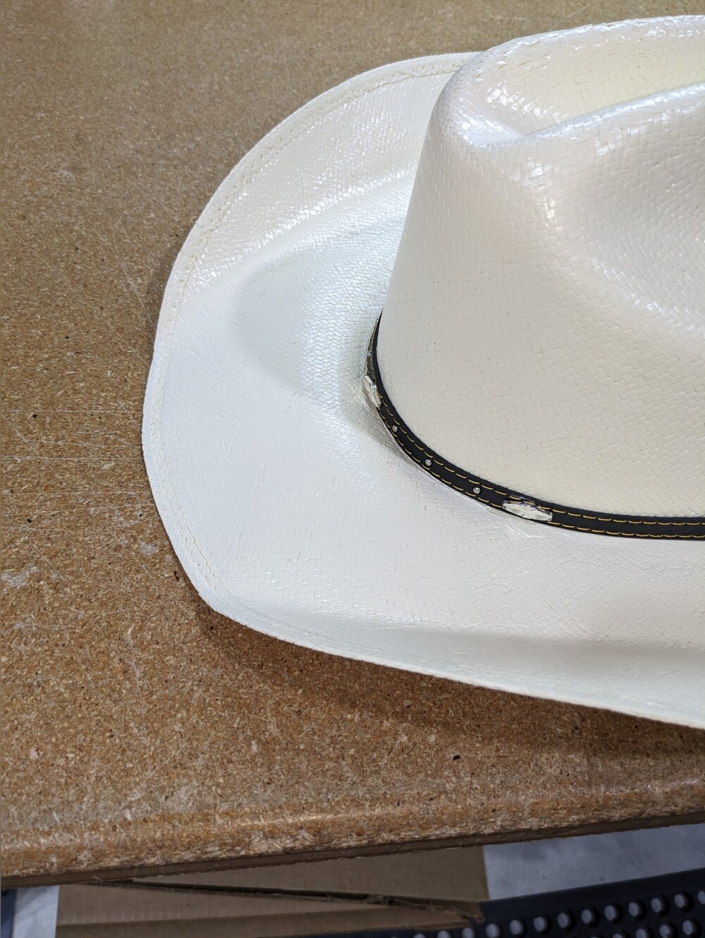 Justin Black Hills Ivory Bangora Straw Cowboy Hat